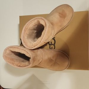 Girls Ugg Boots